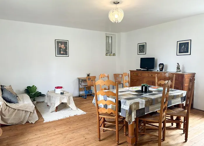 度假居 Maison A La Campagne Pour 7 Pers, Wifi Et Parking Aube (Orne)